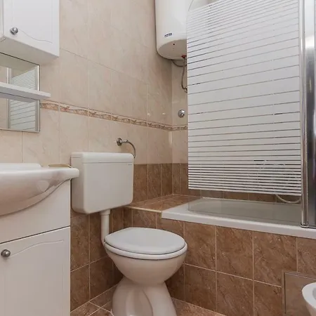 A&b Guest house Makarska